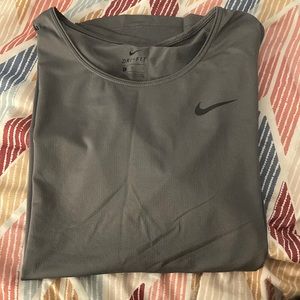 Nike dri fit short sleeve top (grey)
